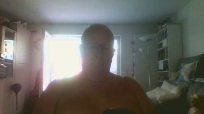 klaus4457 live from Germany