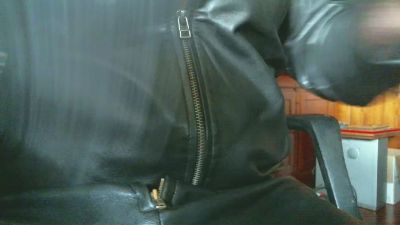 leathermxlover live from Netherlands