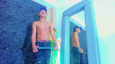 leo_hot21 live from Colombia