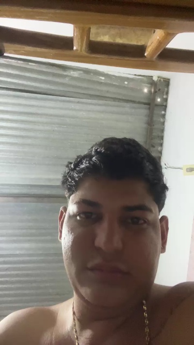 linoo26 live from Venezuela