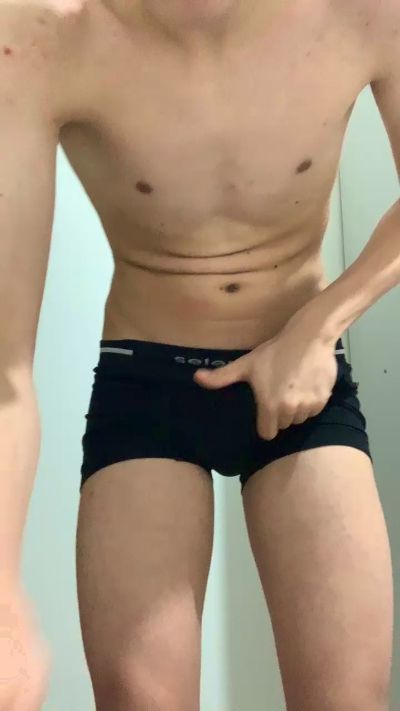 lopeshotz live from Brazil