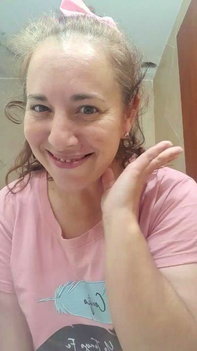mariela50 live from Argentina
