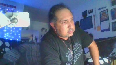 milkncookie1 live from United States