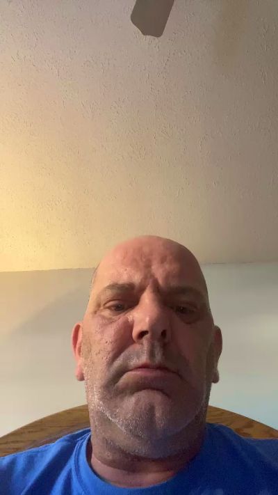 naughtycouple40 live from United States