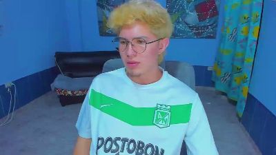 patrik027 live from Colombia