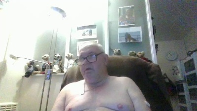 robinal live from United Kingdom