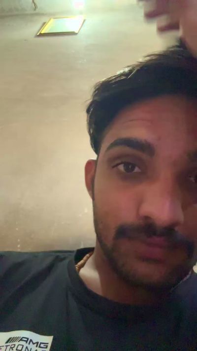 rohit482 live from France