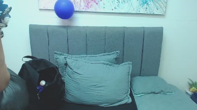 sasi_luna live from United States