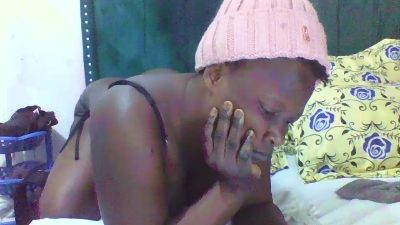 spicyebony2 live from Kenya