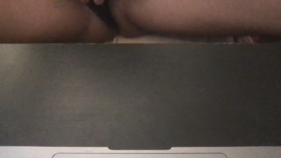 swimmerboi187 live from Netherlands