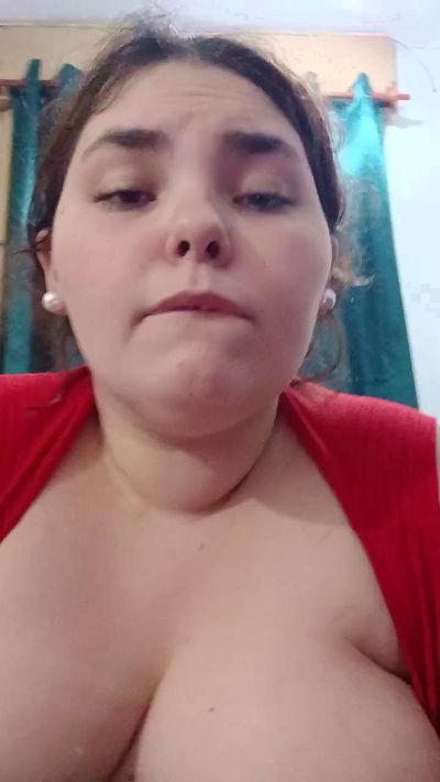 tiara18 live from Argentina