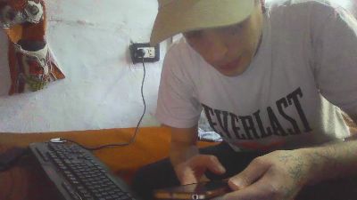 tommiverceti live from Argentina
