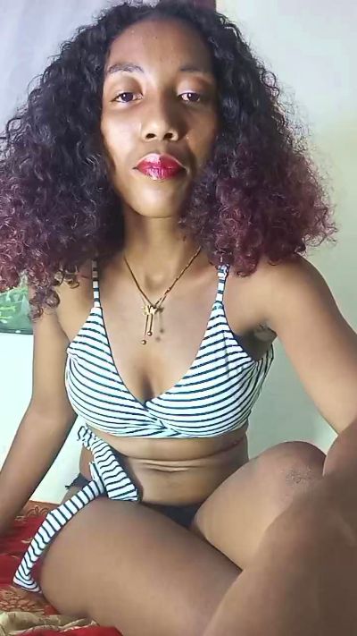 trexxy5 live from Madagascar