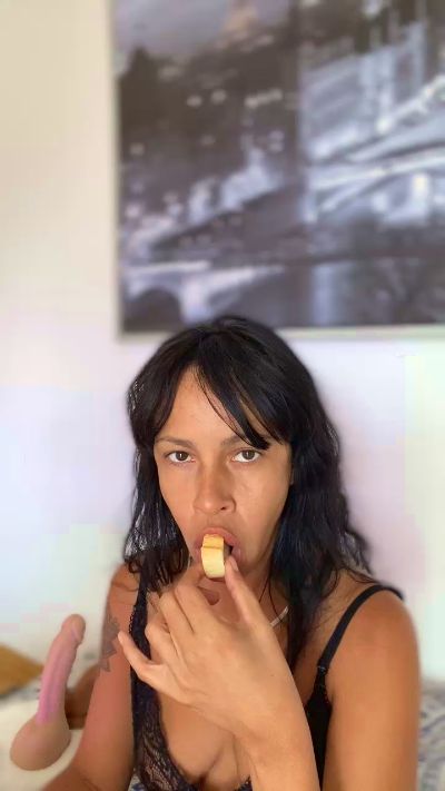 vivi180 live from Spain